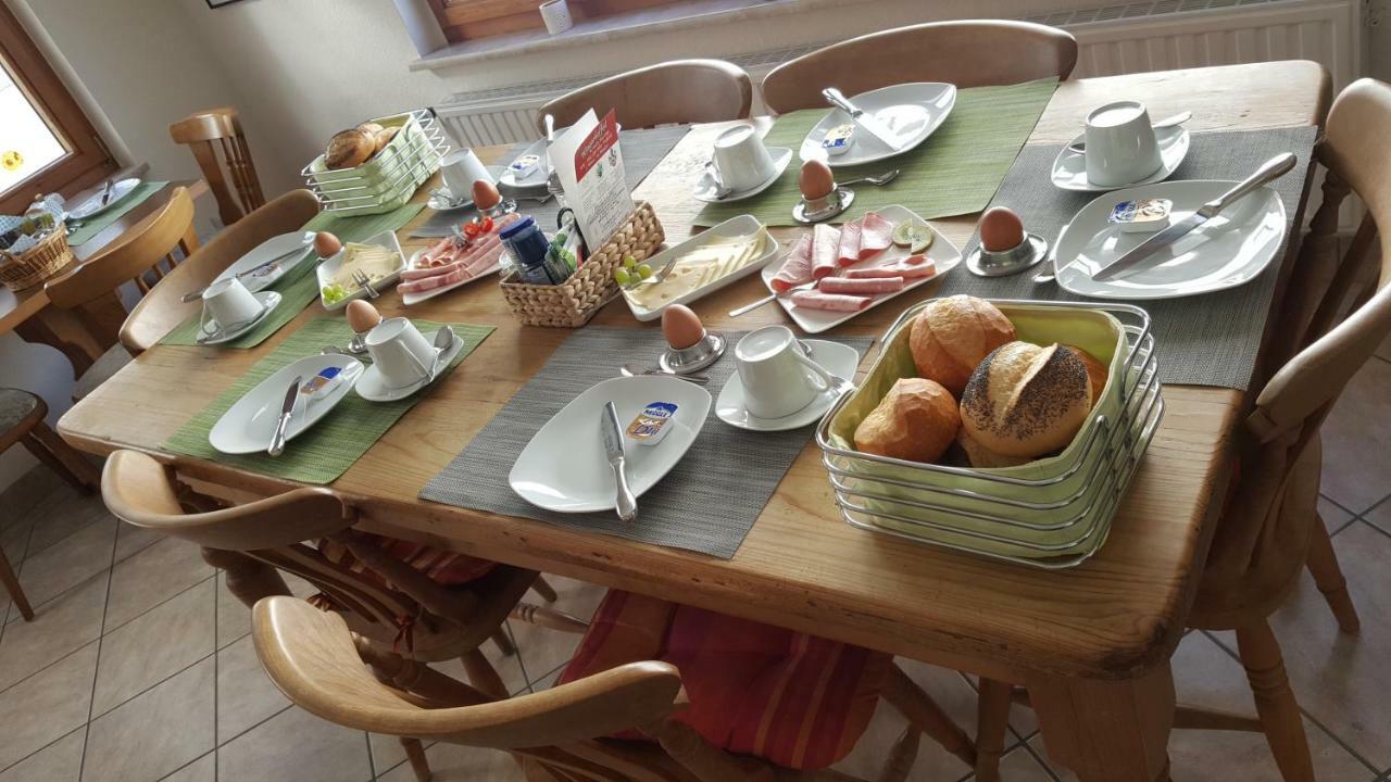 Frühstückspension Rehschopp Ediger-Eller